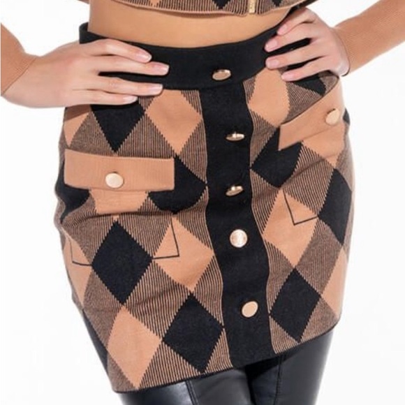 AKIRA Dresses & Skirts - Callielives Akira XL NWOT black taupe plaid sweater mini skirt